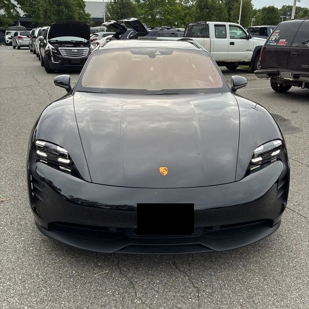 2022 Porsche Taycan GTS Sport Turismo