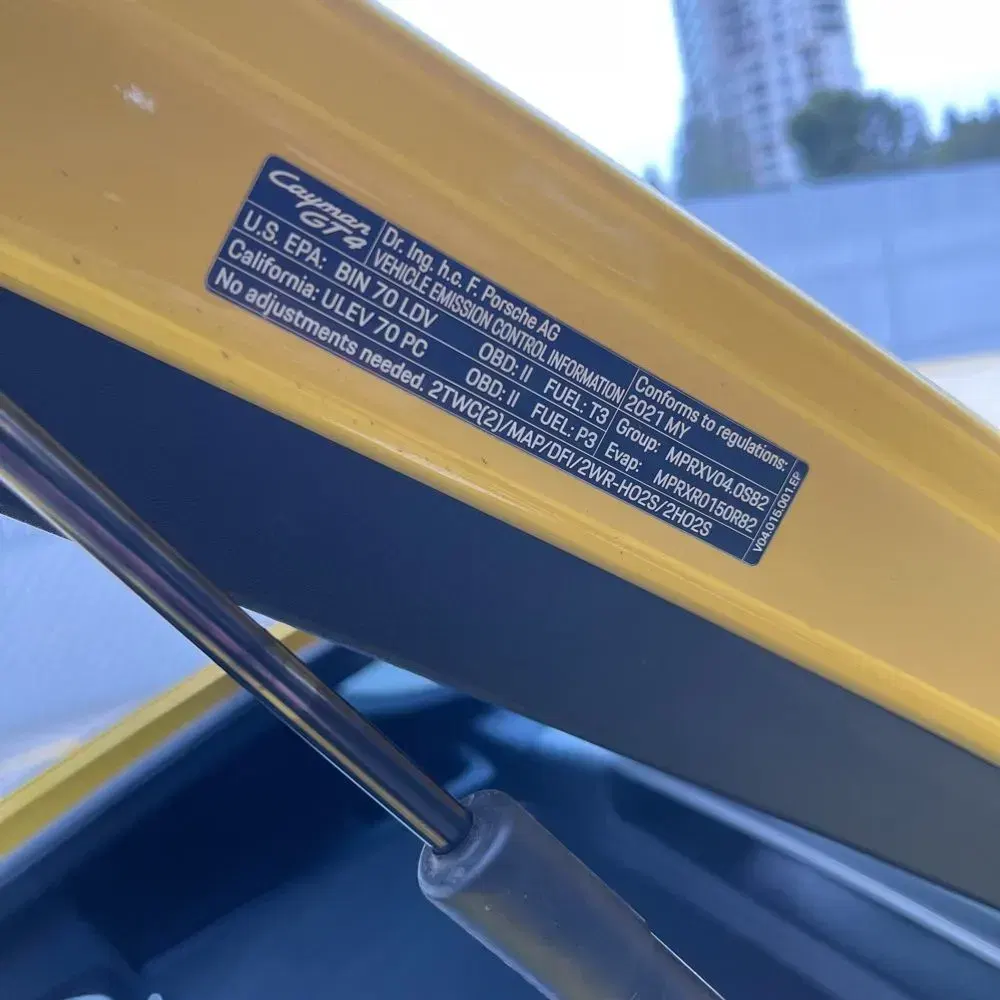 2021 Porsche 718 Cayman GT4