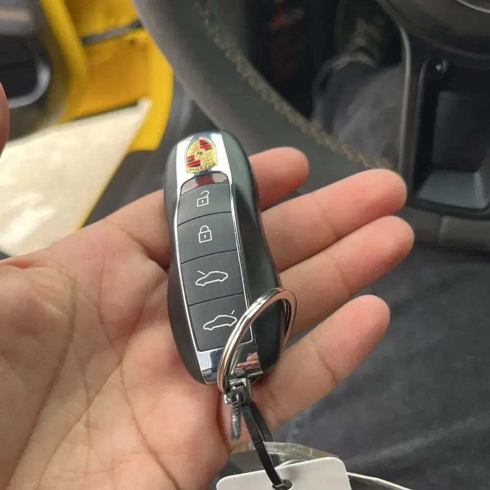 2021 Porsche 718 Cayman GT4