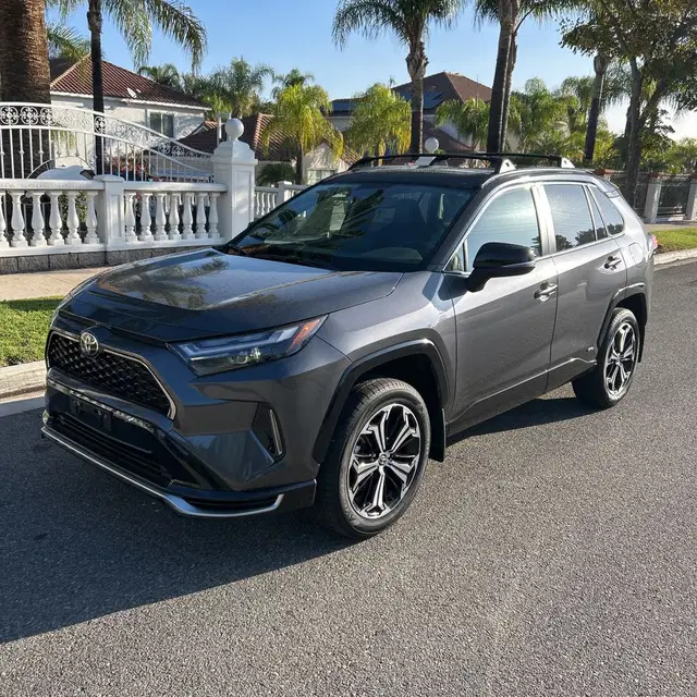2025 Toyota RAV4 Plug-in Hybrid XSE