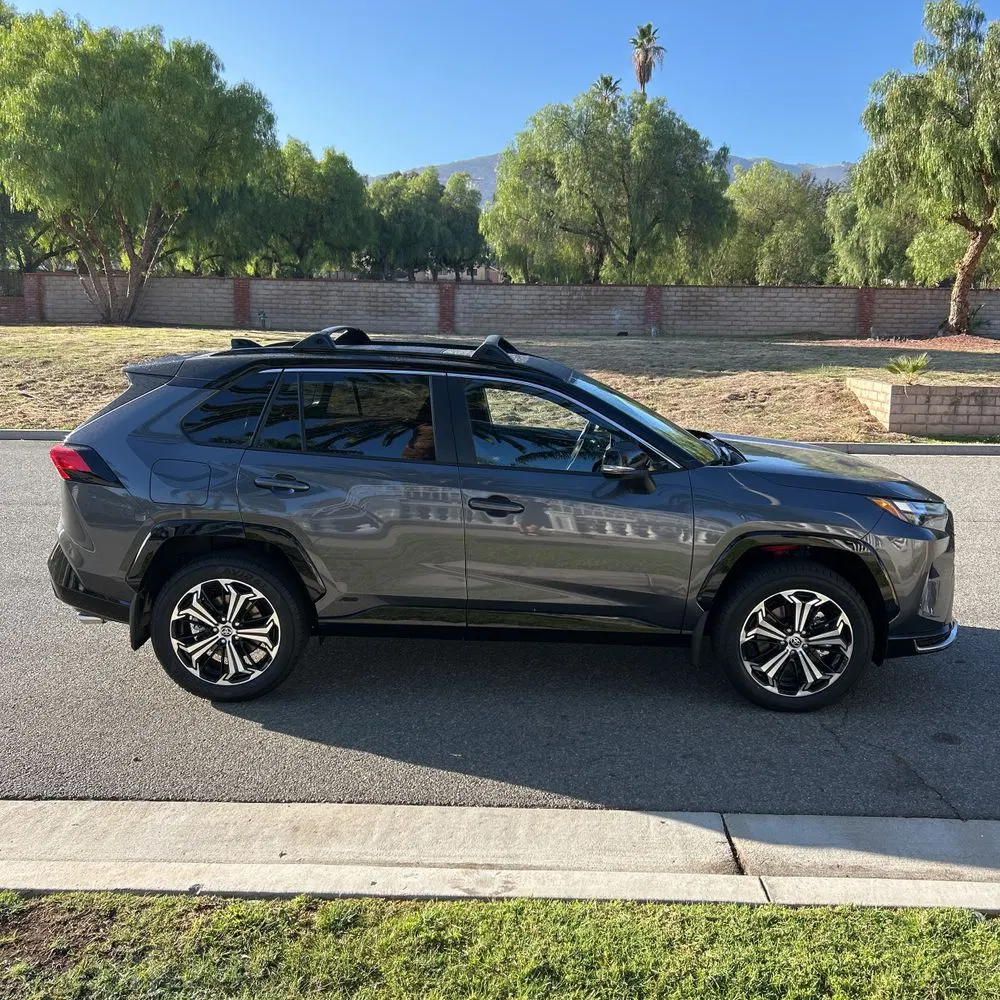 2025 Toyota RAV4 Plug-in Hybrid XSE