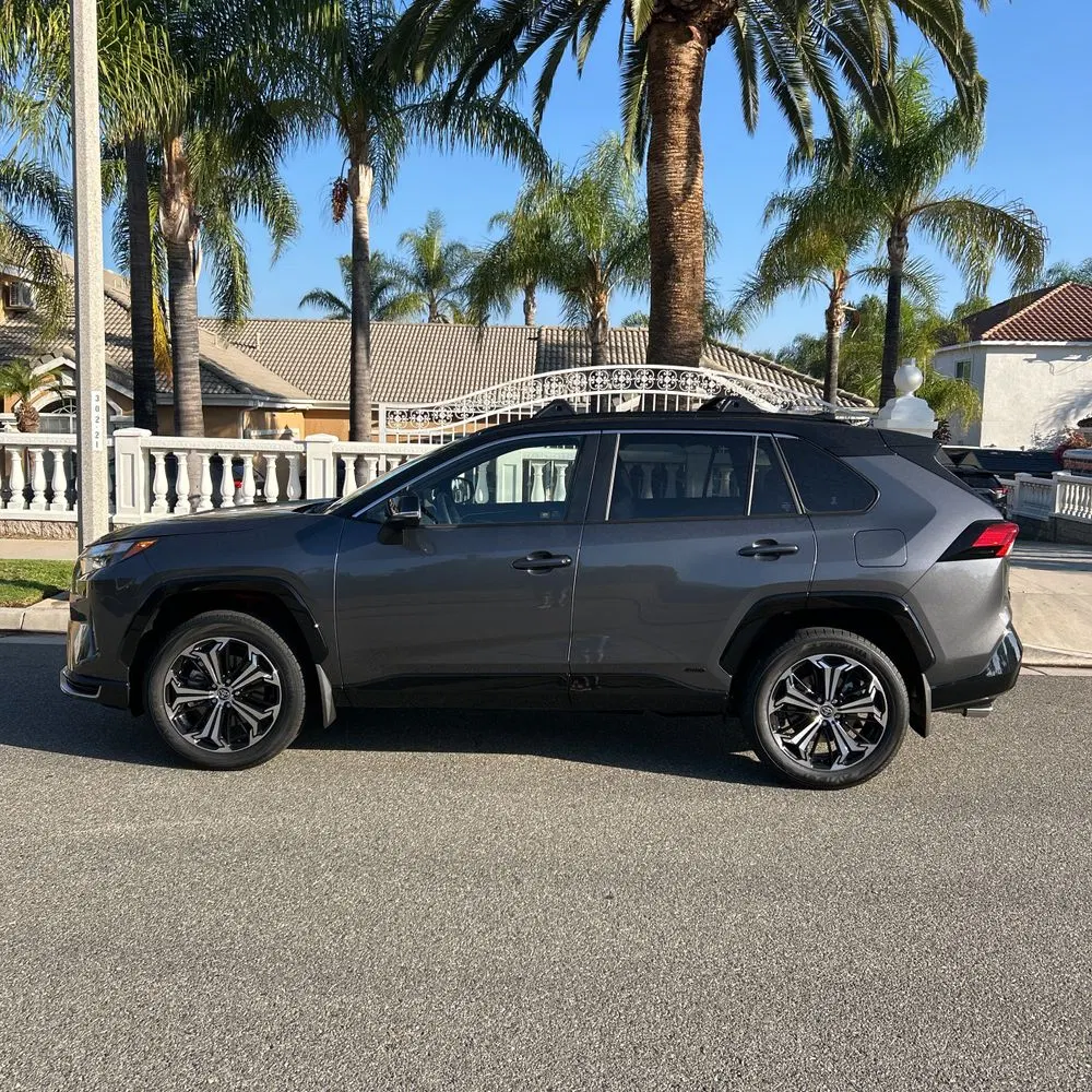 2025 Toyota RAV4 Plug-in Hybrid XSE