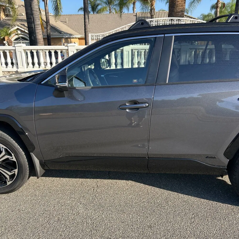 2025 Toyota RAV4 Plug-in Hybrid XSE