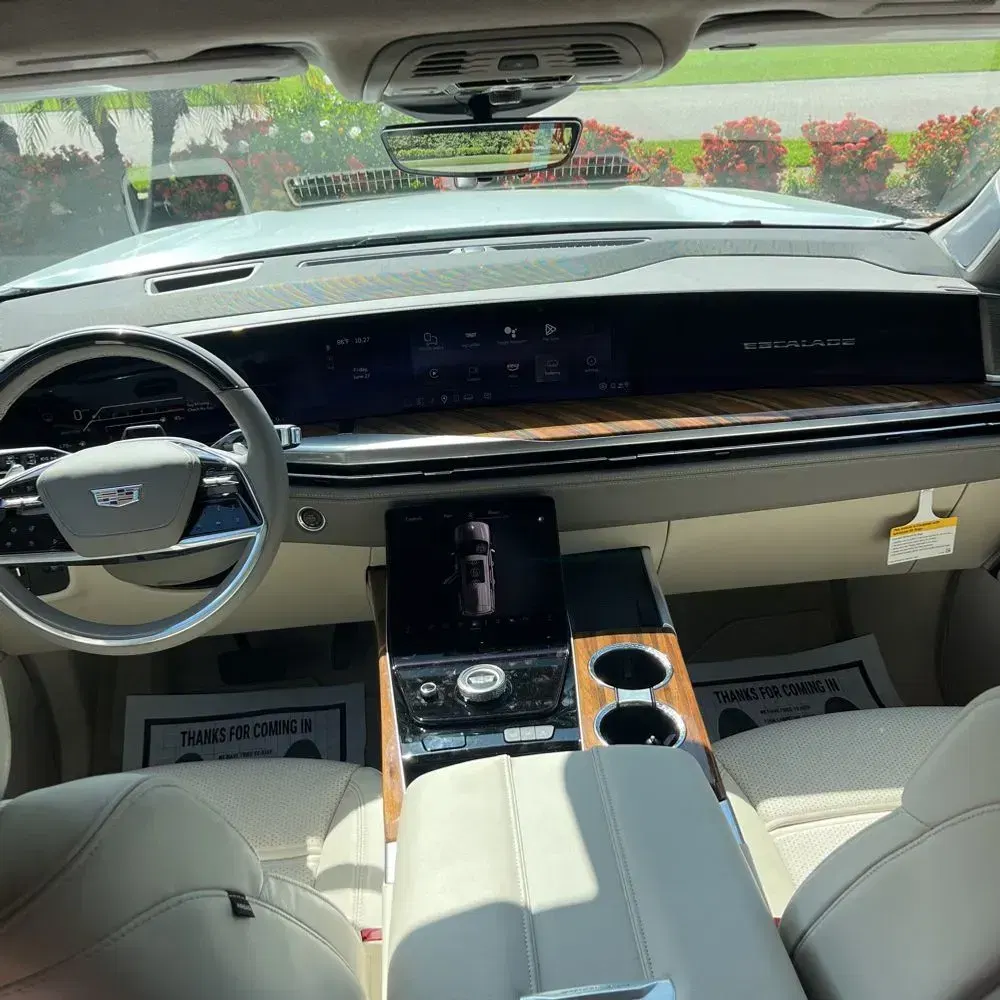 2025 Cadillac Escalade Sport Platinum