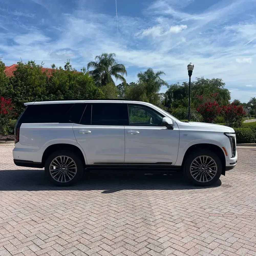 2025 Cadillac Escalade Sport Platinum