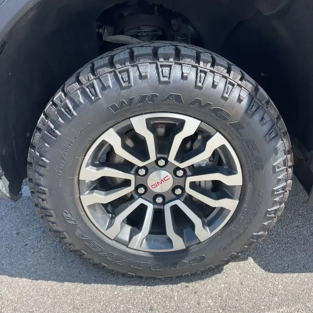 2022 GMC Sierra 1500 AT4