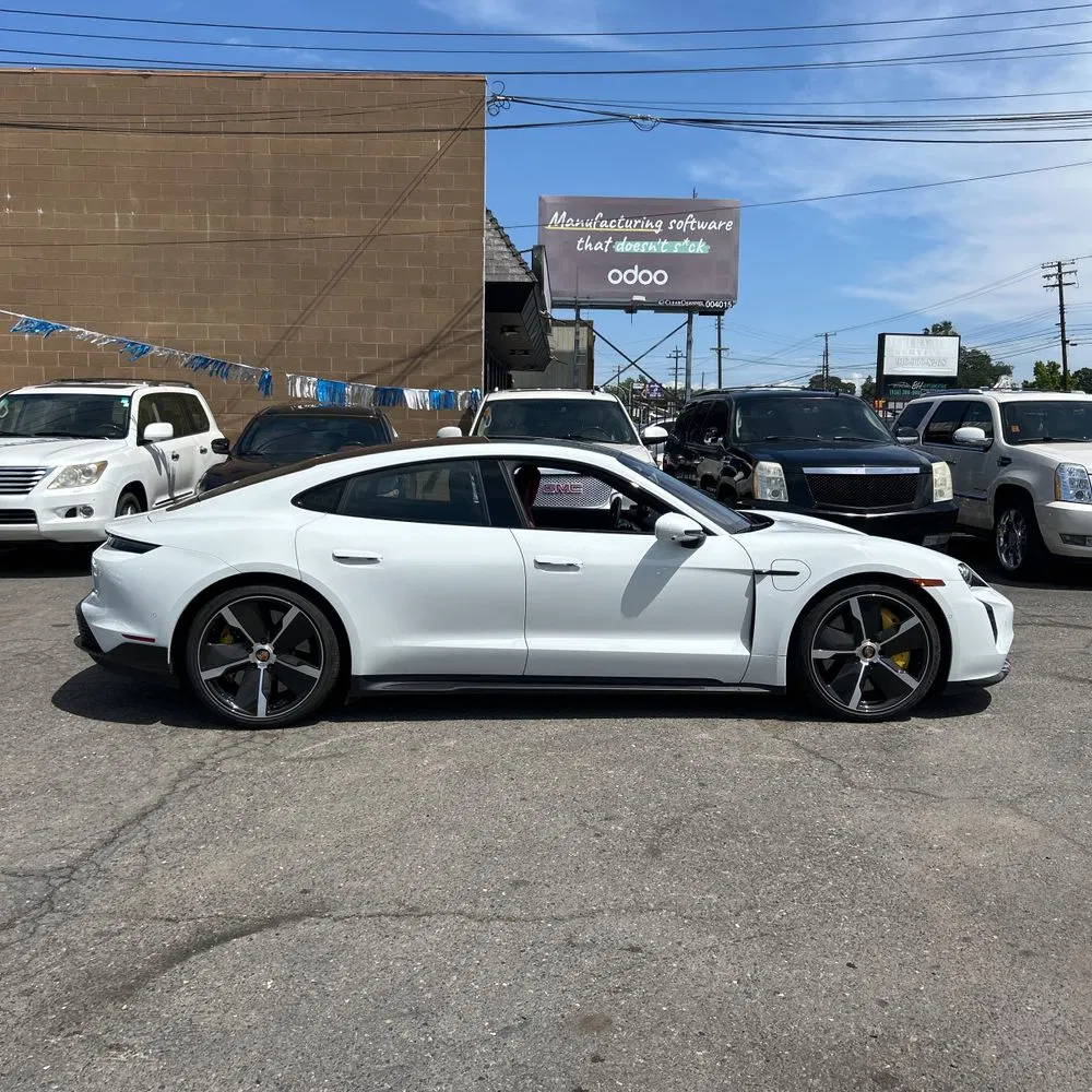 2020 Porsche Taycan Turbo S