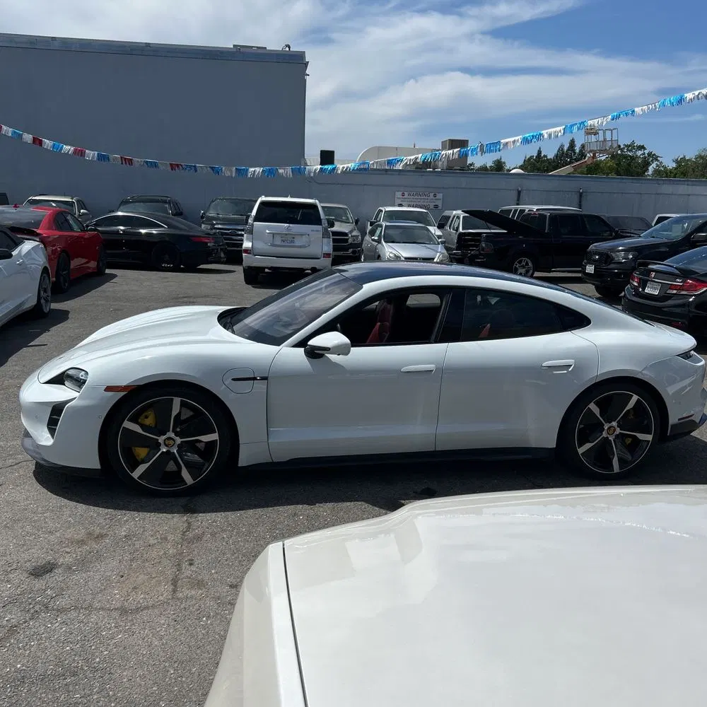 2020 Porsche Taycan Turbo S