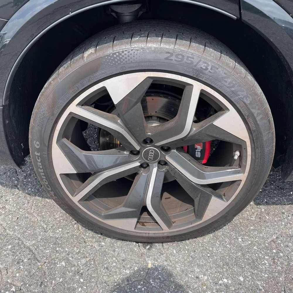 2024 Audi RS Q8 Base
