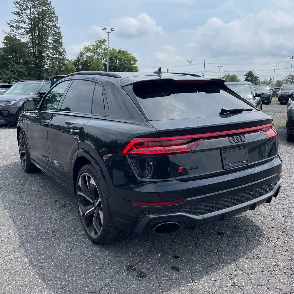 2024 Audi RS Q8 Base