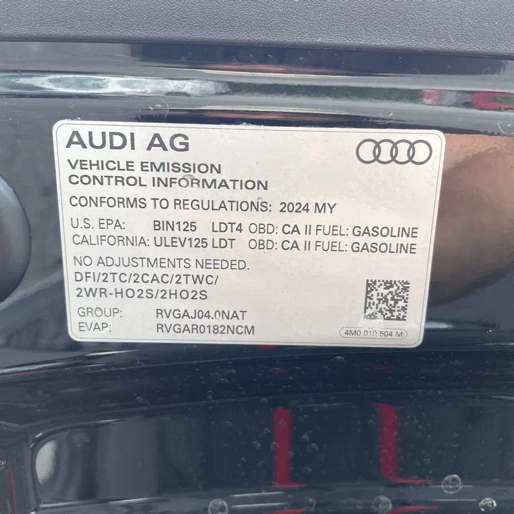 2024 Audi RS Q8 Base