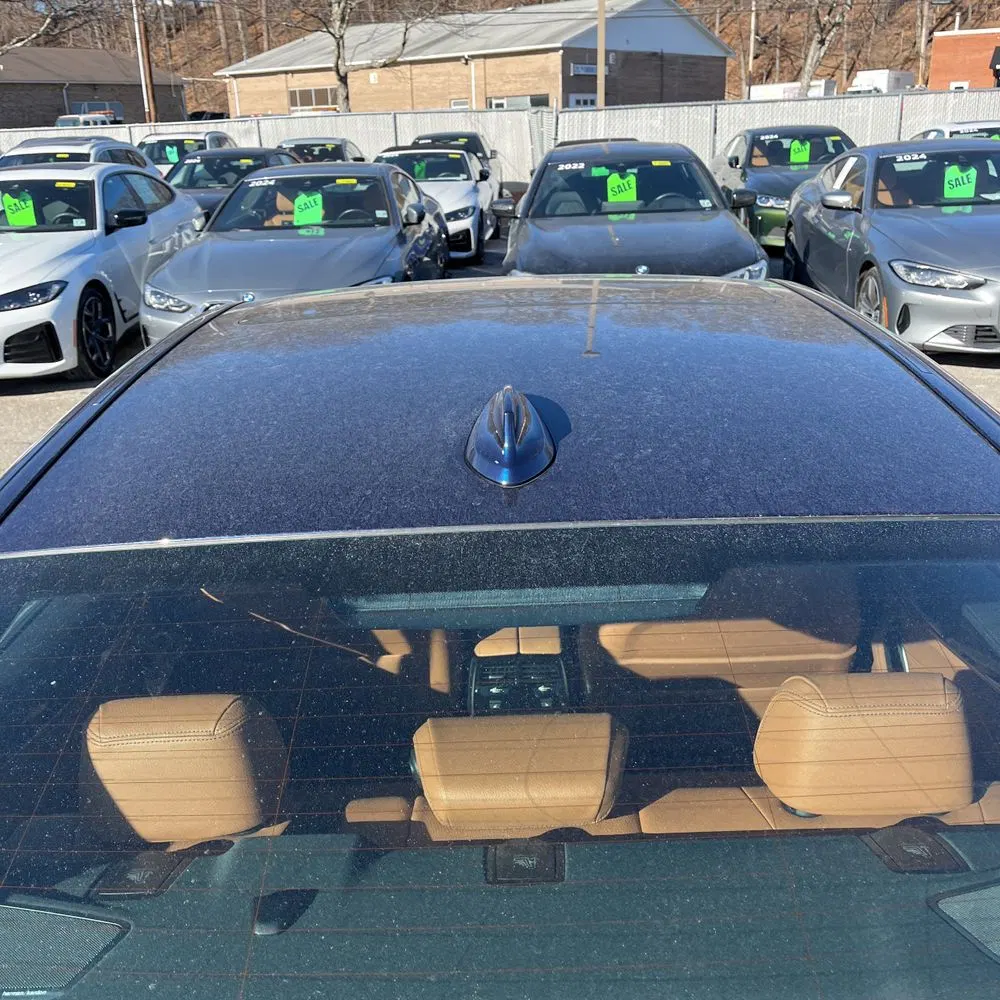 2022 BMW 5-Series M550xi