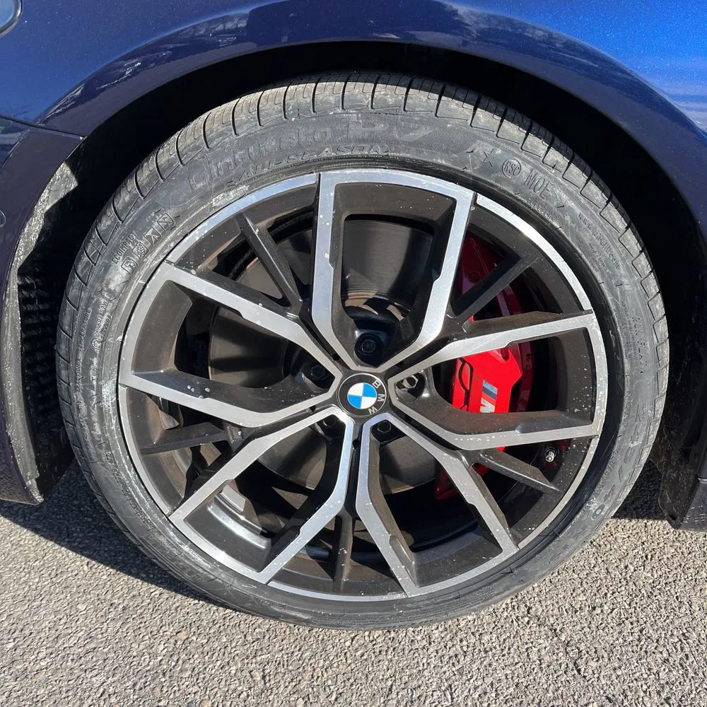 2022 BMW 5-Series M550xi