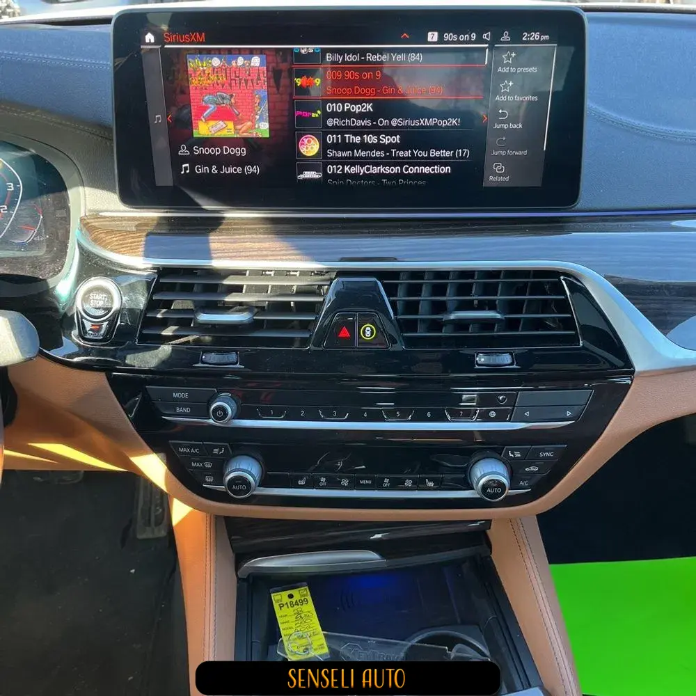 2022 BMW 5-Series M550xi