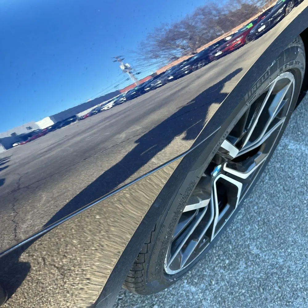 2022 BMW 5-Series M550xi