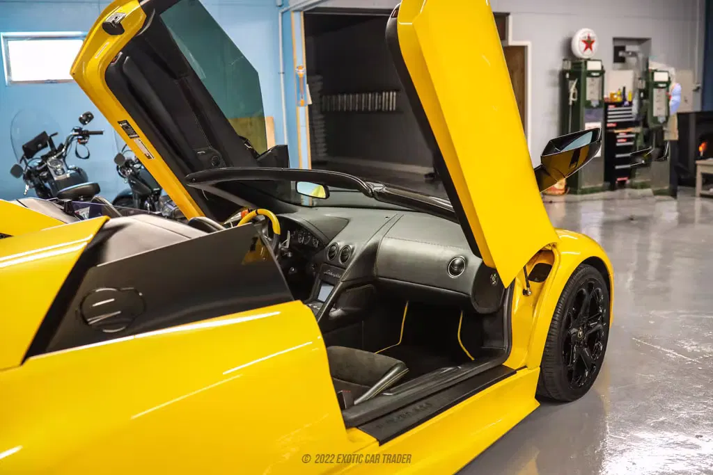 2005 Lamborghini Murcielago Roadster