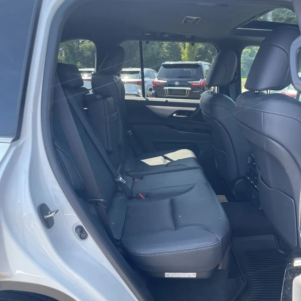 2023 Lexus LX 600 F SPORT Handling
