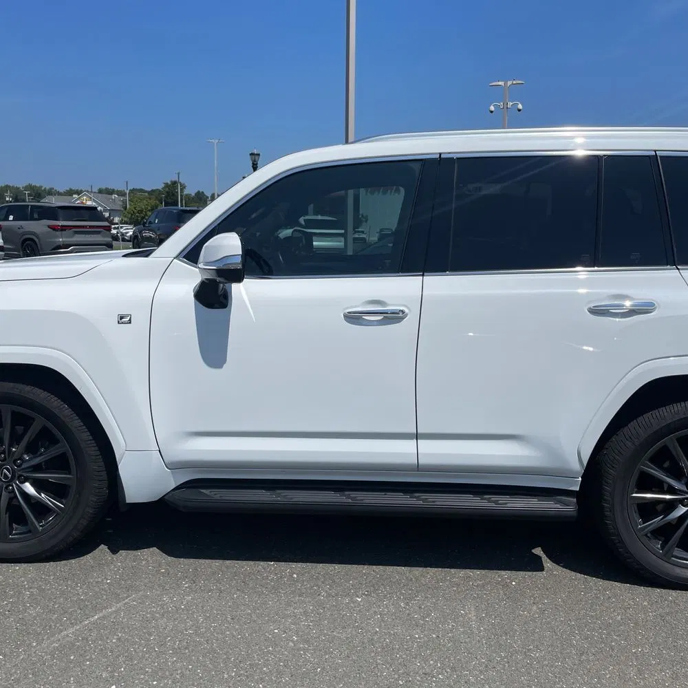 2023 Lexus LX 600 F SPORT Handling