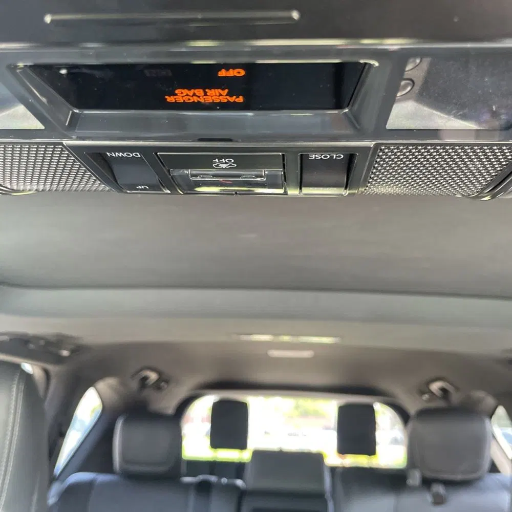 2023 Lexus LX 600 F SPORT Handling