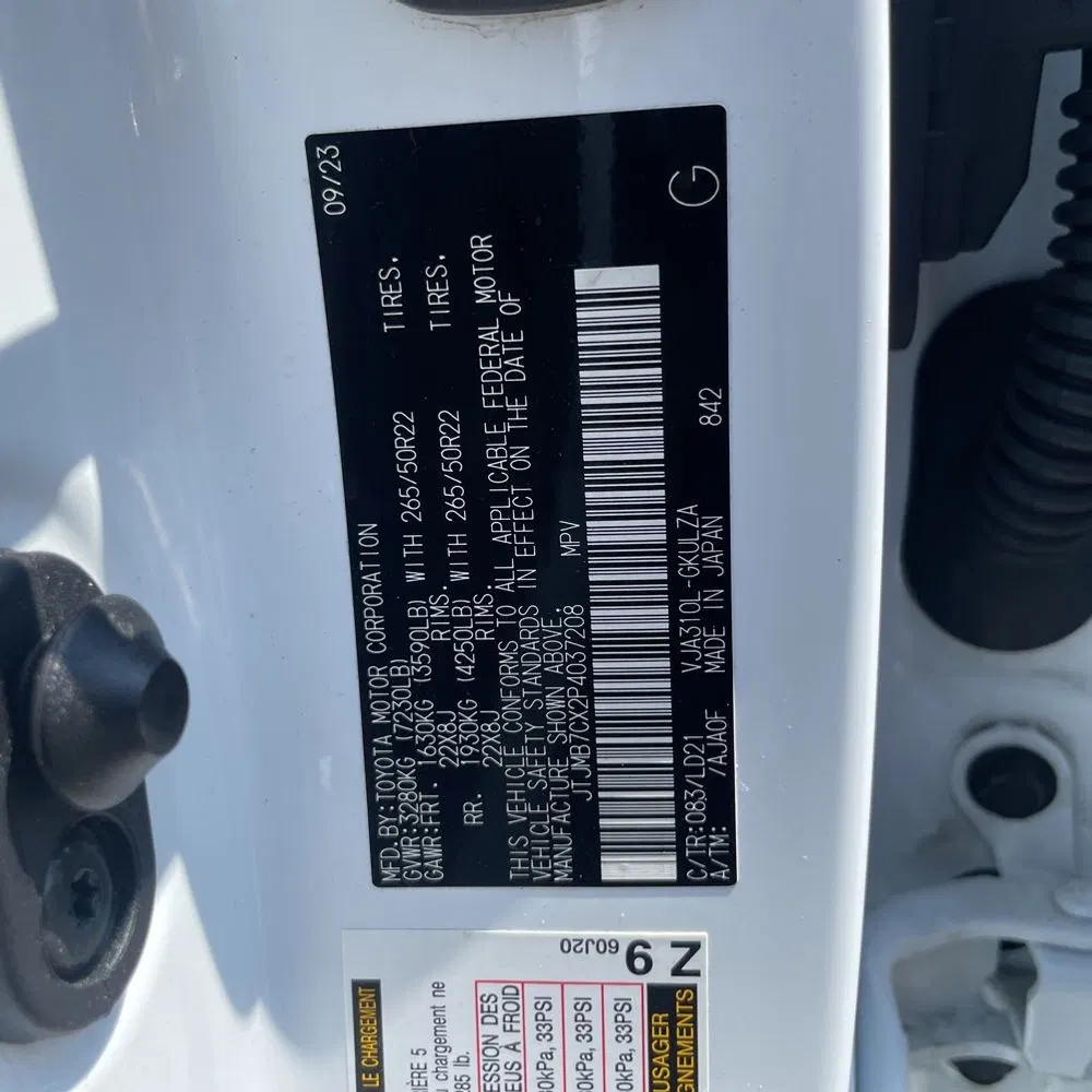 2023 Lexus LX 600 F SPORT Handling