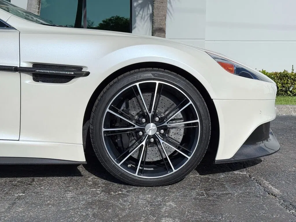 2014 Aston Martin Vanquish Volante Convertible RWD