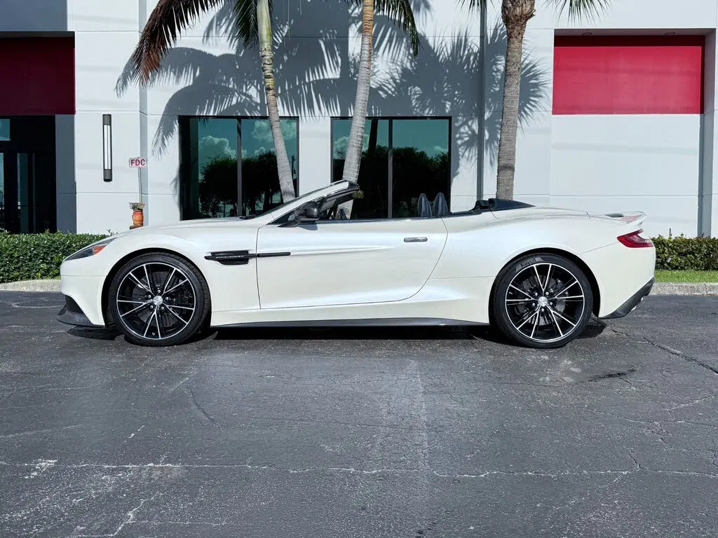 2014 Aston Martin Vanquish Volante Convertible RWD
