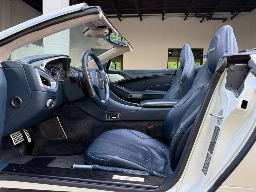 2014 Aston Martin Vanquish Volante Convertible RWD