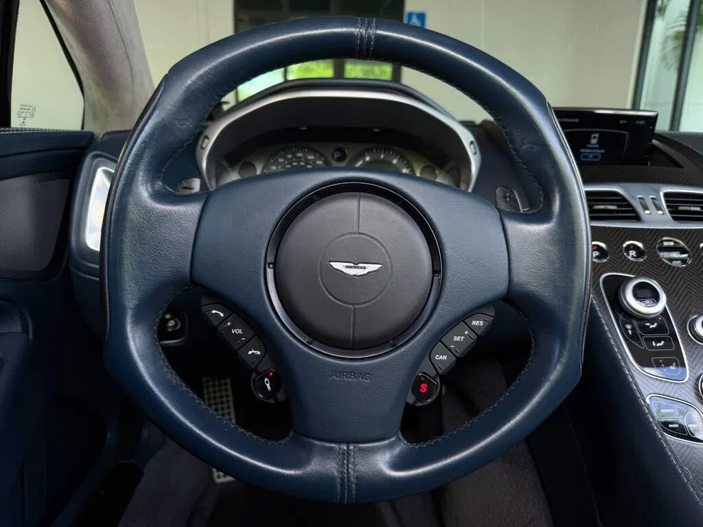2014 Aston Martin Vanquish Volante Convertible RWD