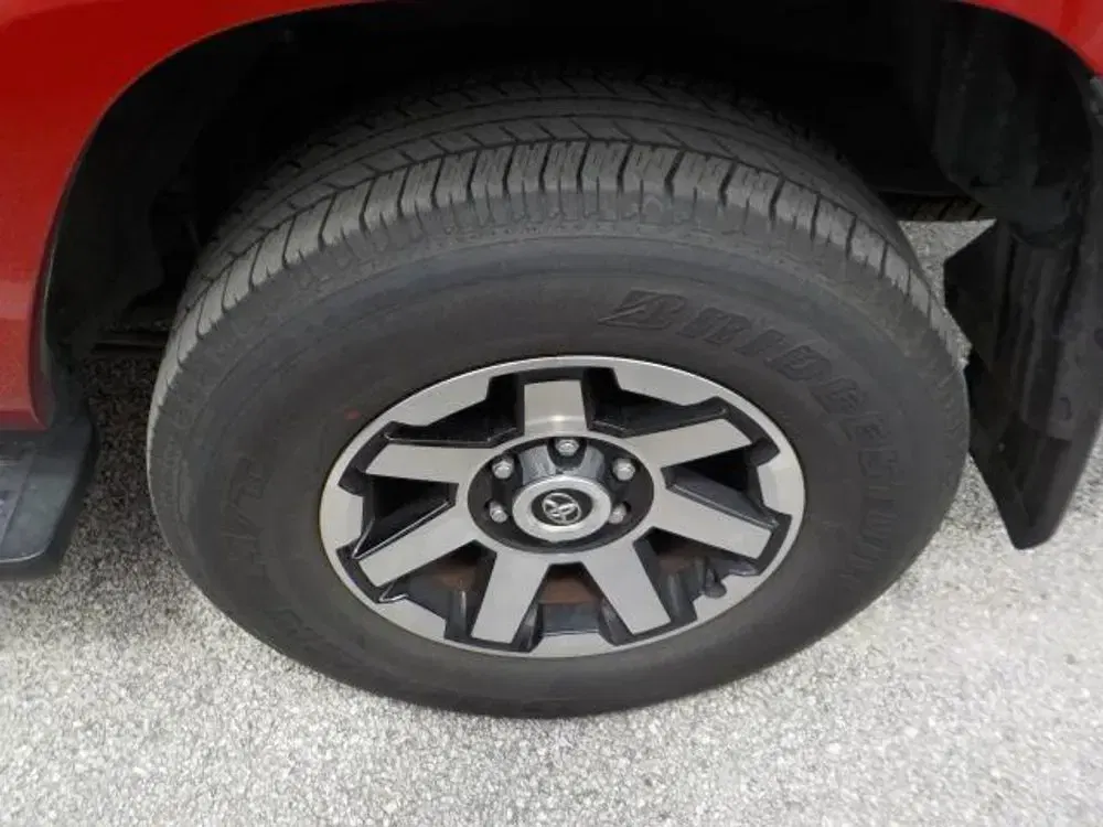 2024 Toyota 4Runner TRD Off Road