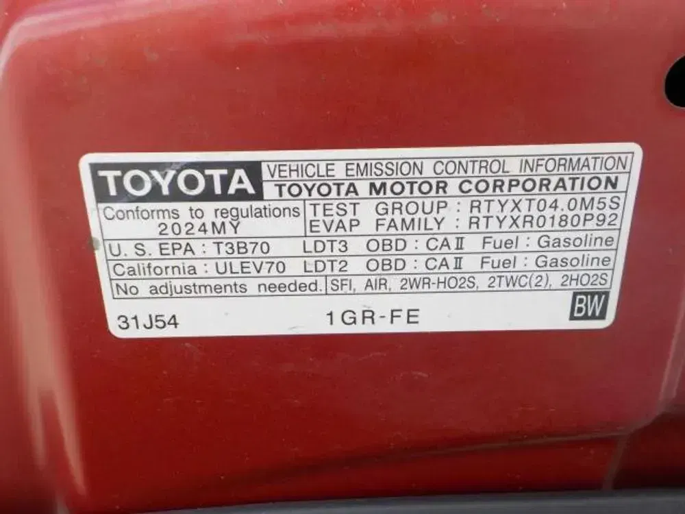 2024 Toyota 4Runner TRD Off Road