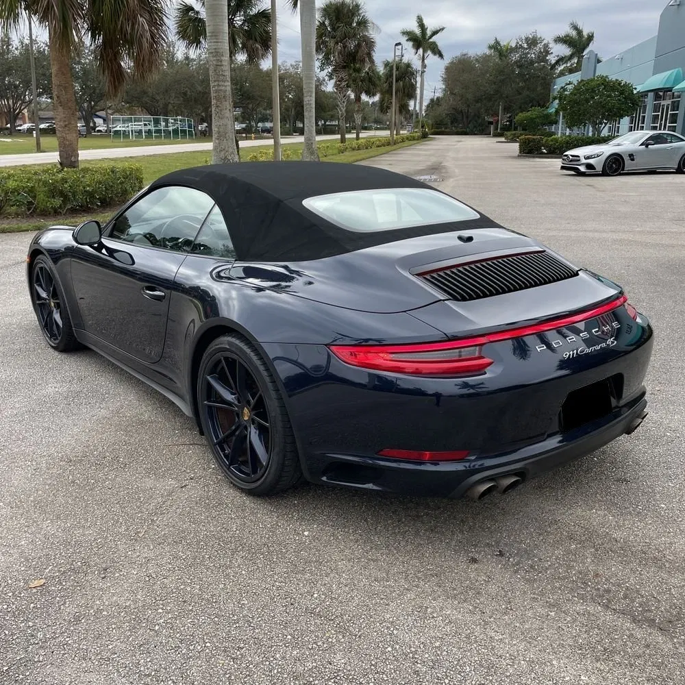 2018 Porsche 911 Carrera 4S