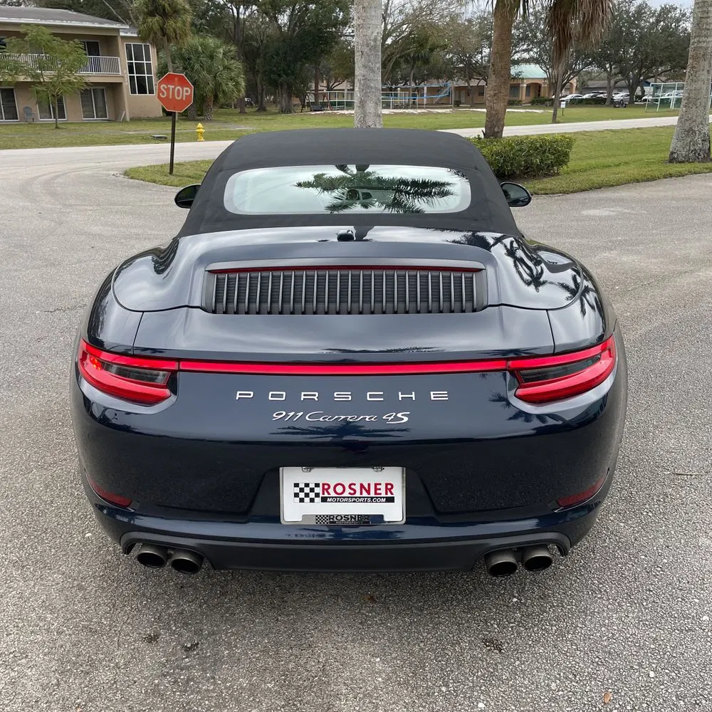 2018 Porsche 911 Carrera 4S