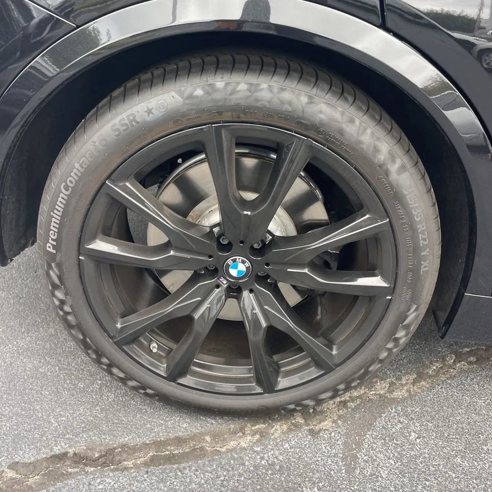 2025 BMW X7 M60i
