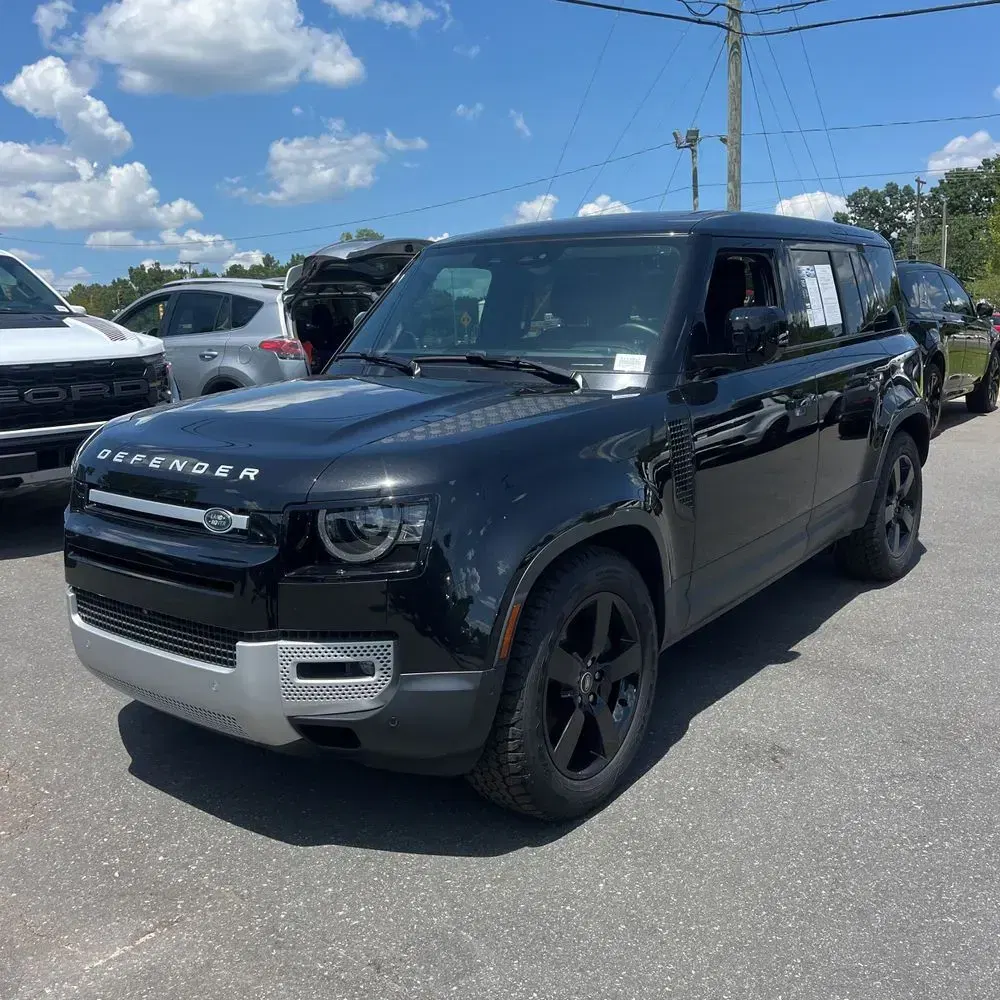 2024 Land Rover Defender 110 V8 P500 SE