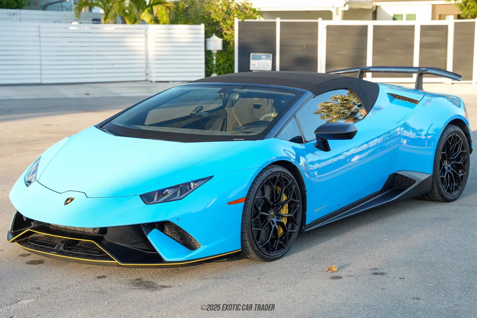 2019 Lamborghini Huracan LP 640-4 Performante Spyder