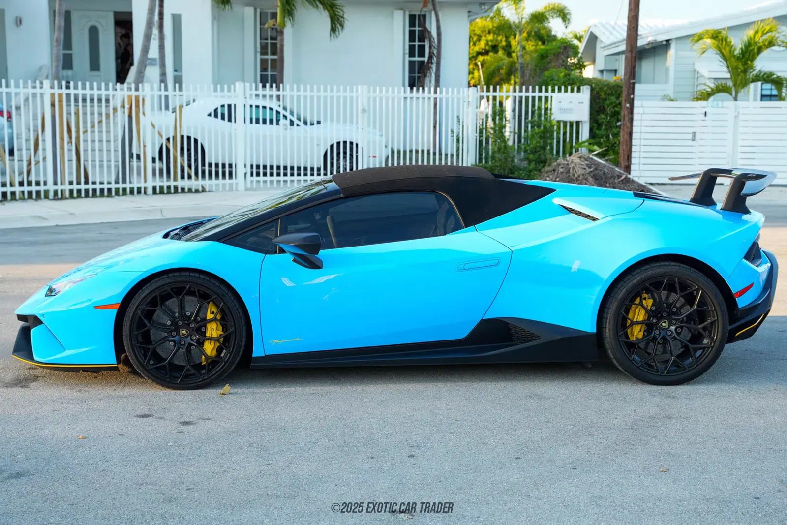 2019 Lamborghini Huracan LP 640-4 Performante Spyder