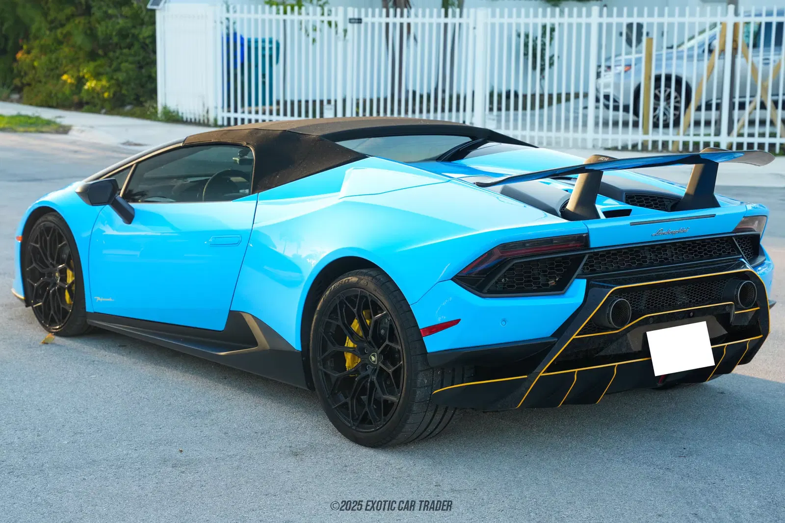 2019 Lamborghini Huracan LP 640-4 Performante Spyder