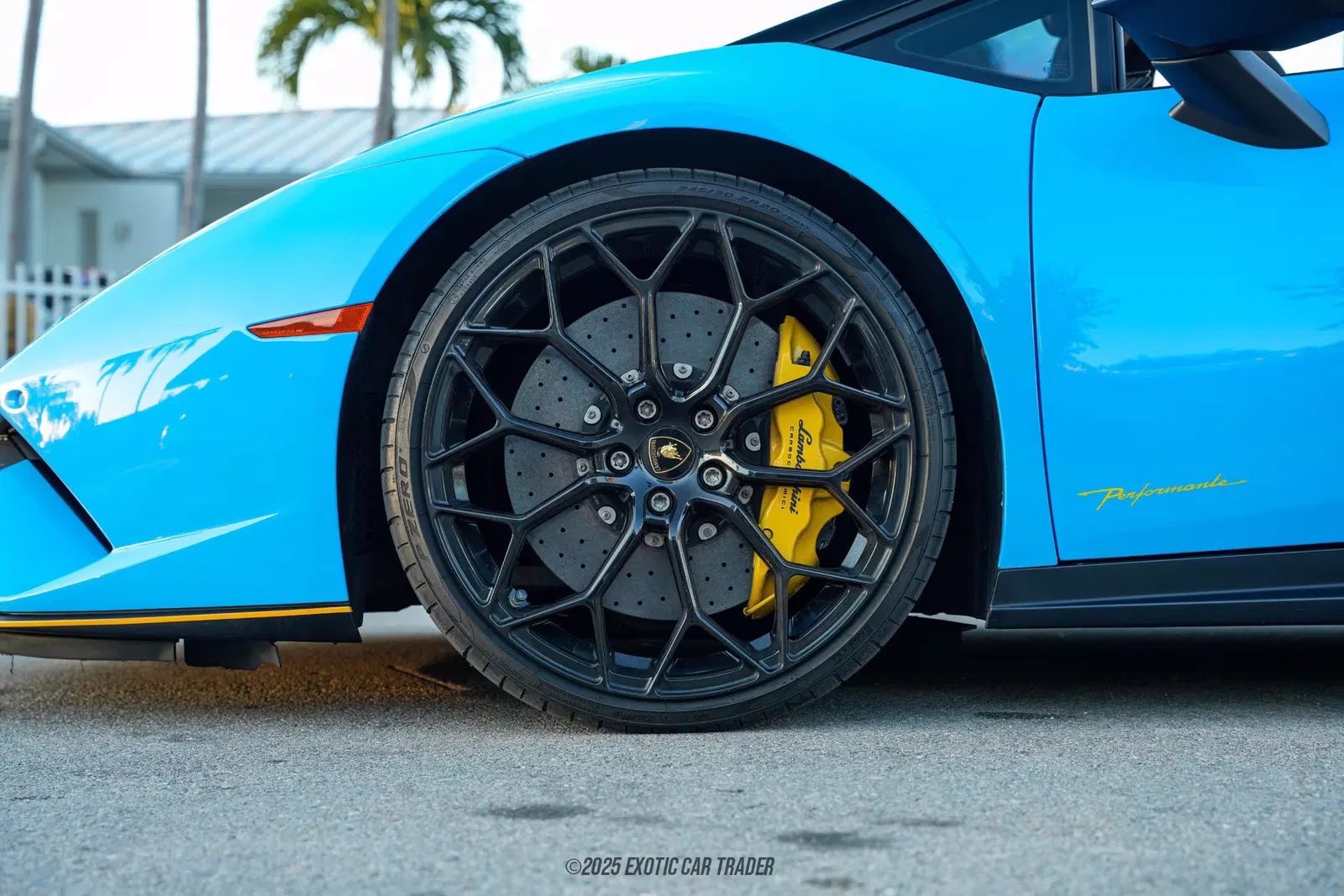 2019 Lamborghini Huracan LP 640-4 Performante Spyder