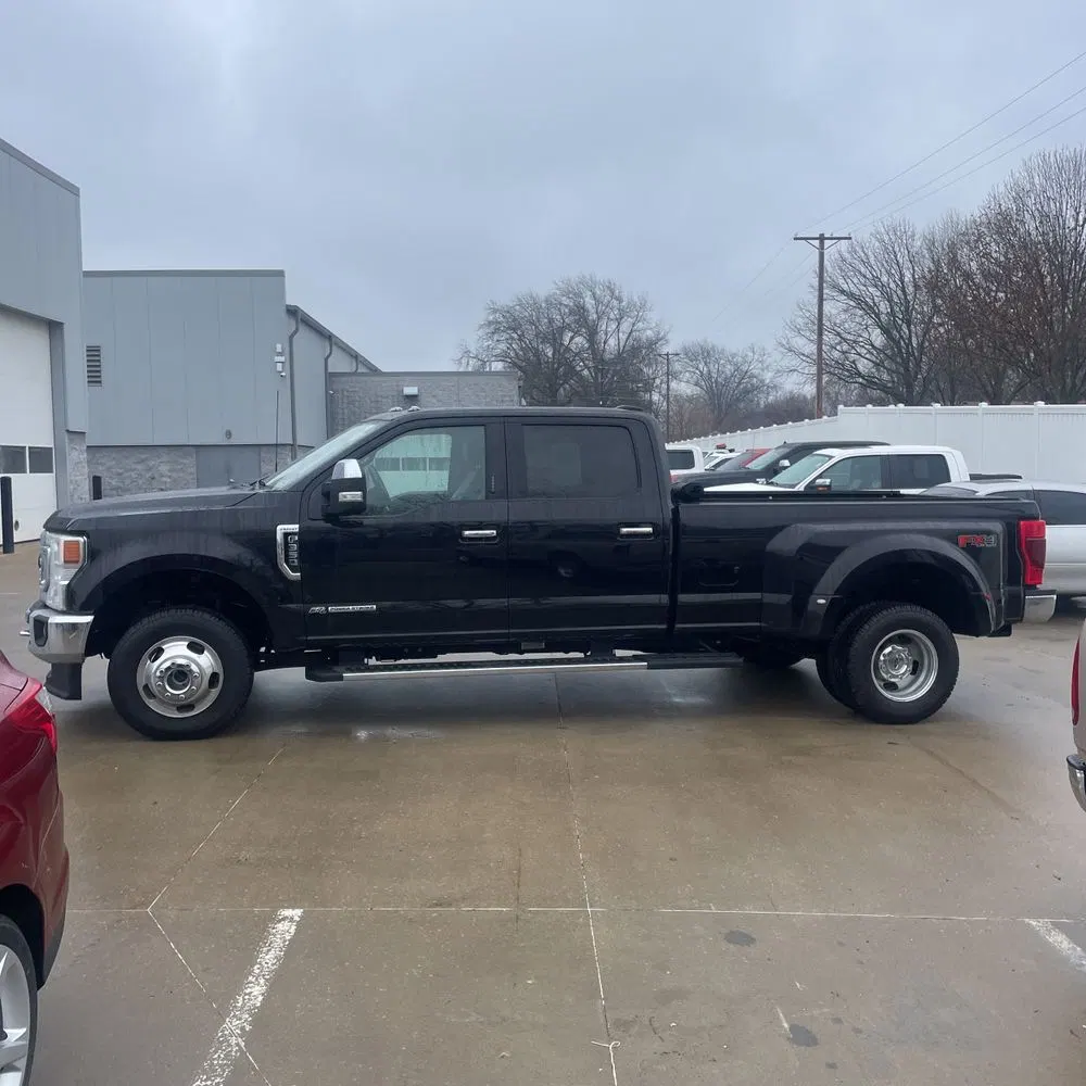 2022 Ford F-350 Super Duty Lariat