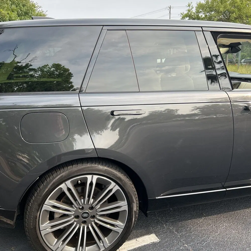 2023 Land Rover Range Rover P530 SE