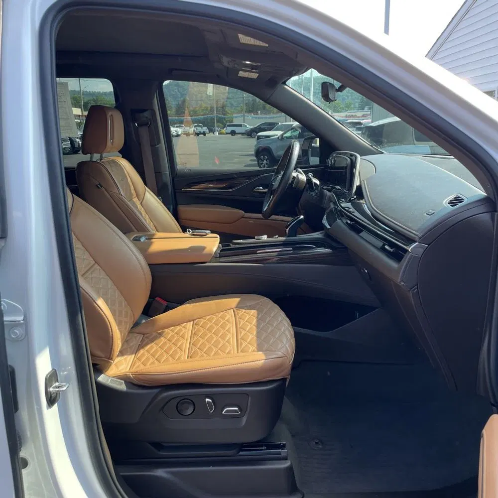 2022 Cadillac Escalade Sport