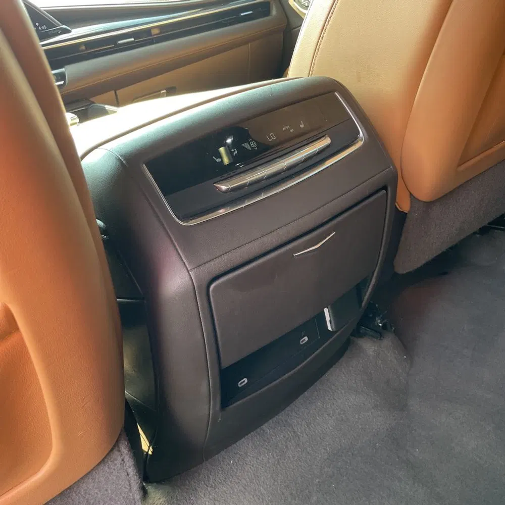 2022 Cadillac Escalade Sport