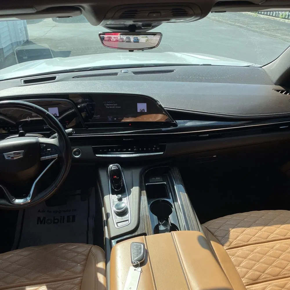 2022 Cadillac Escalade Sport