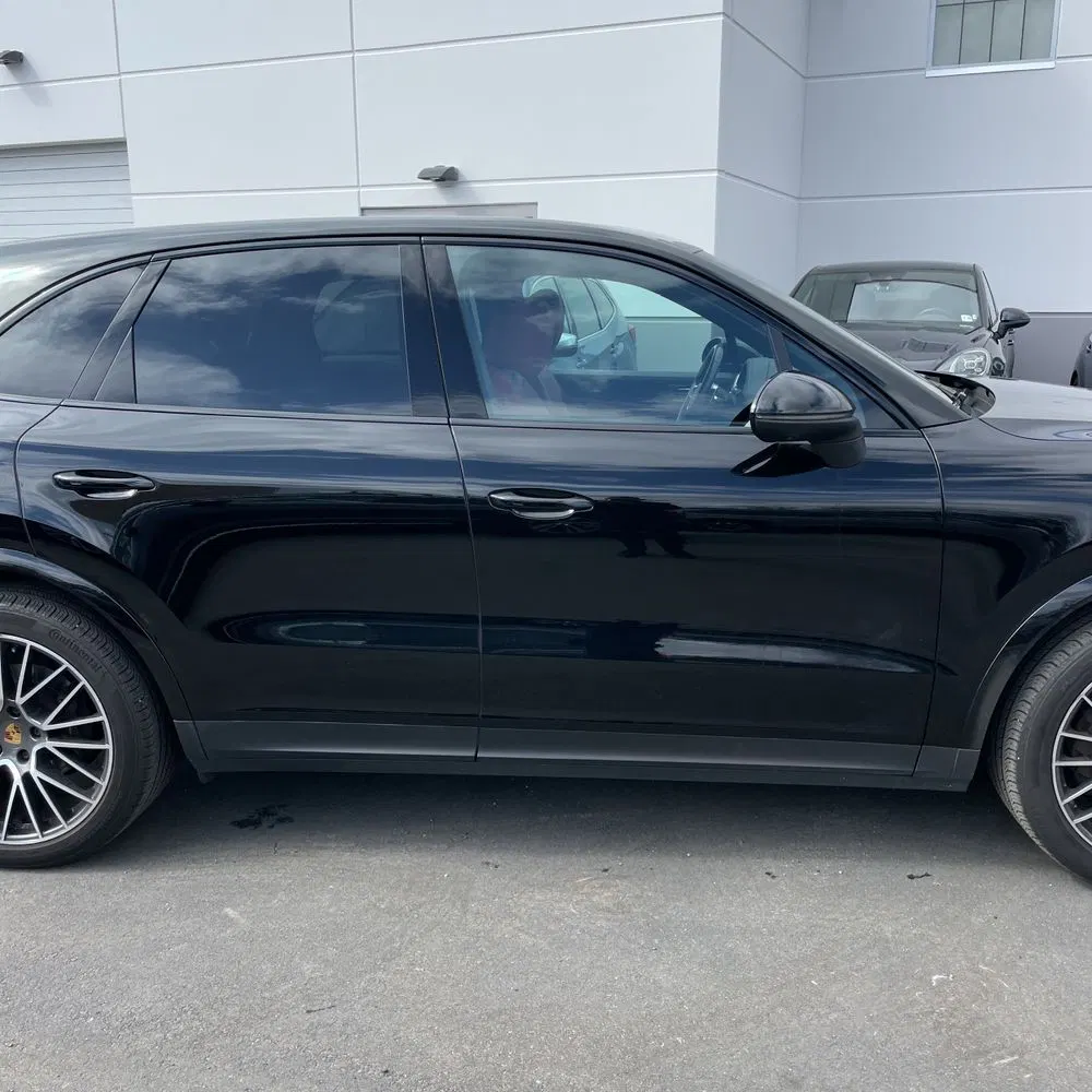 2021 Porsche Cayenne Base