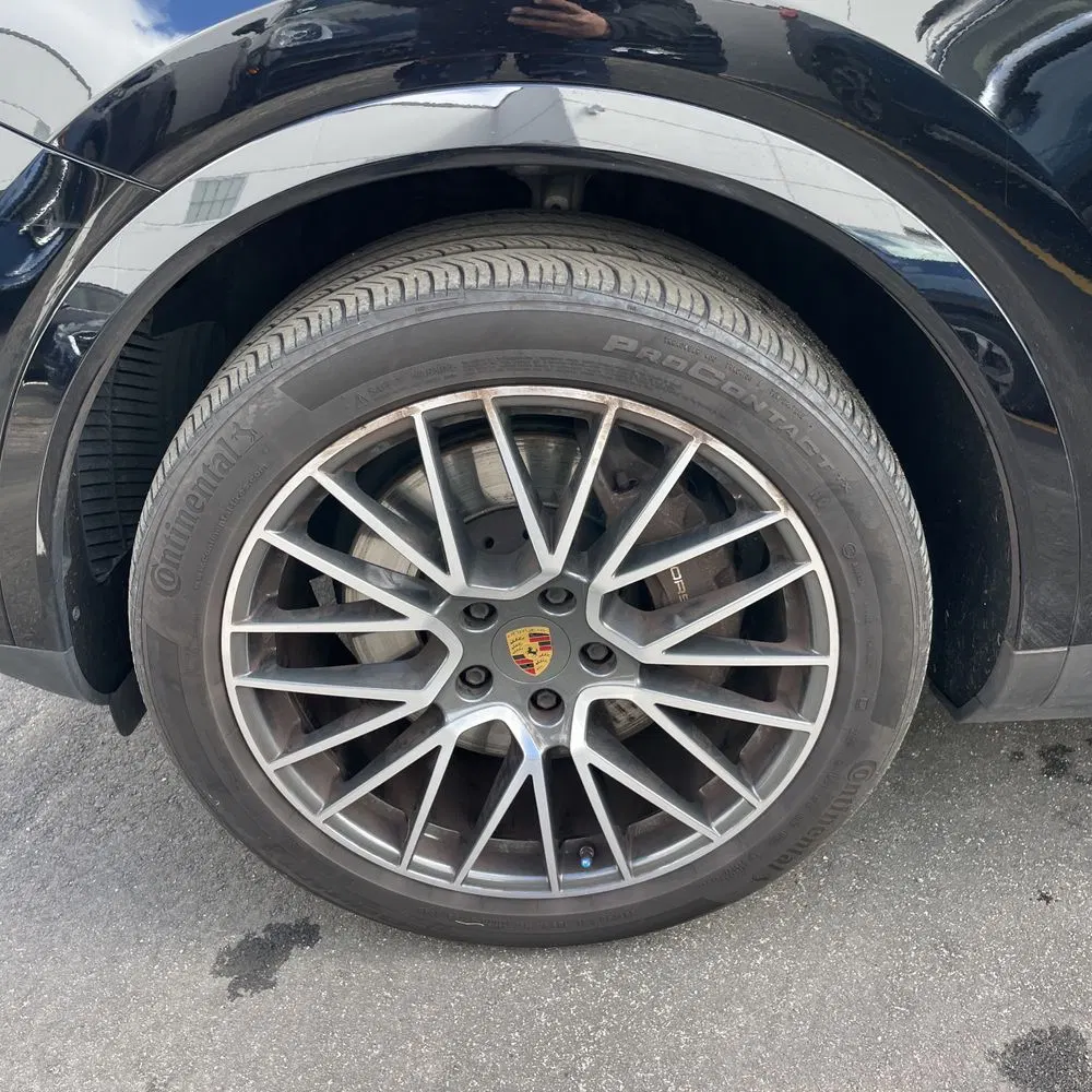 2021 Porsche Cayenne Base