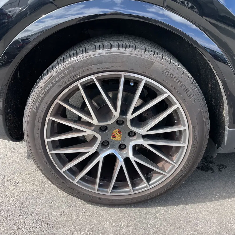 2021 Porsche Cayenne Base