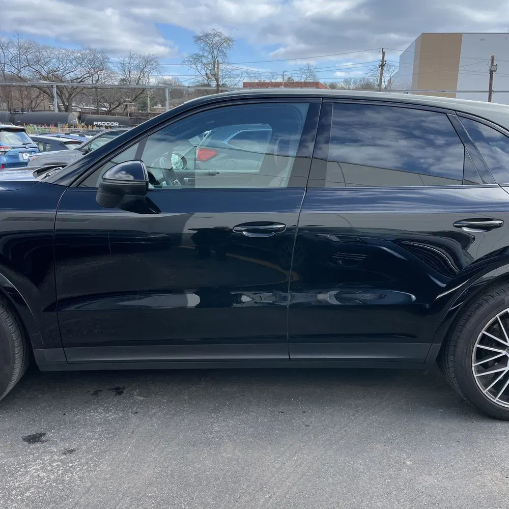 2021 Porsche Cayenne Base