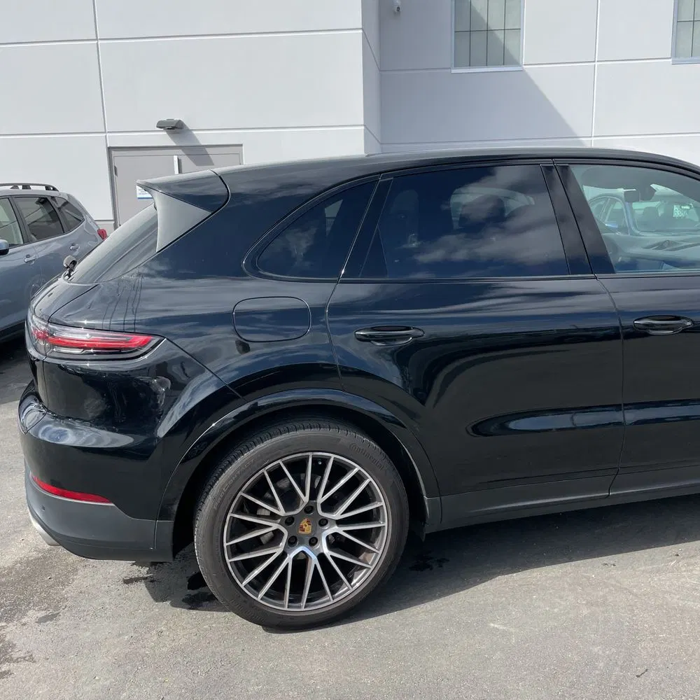 2021 Porsche Cayenne Base