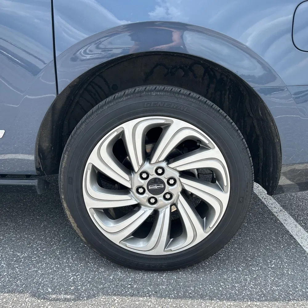 2023 Lincoln Navigator L Reserve