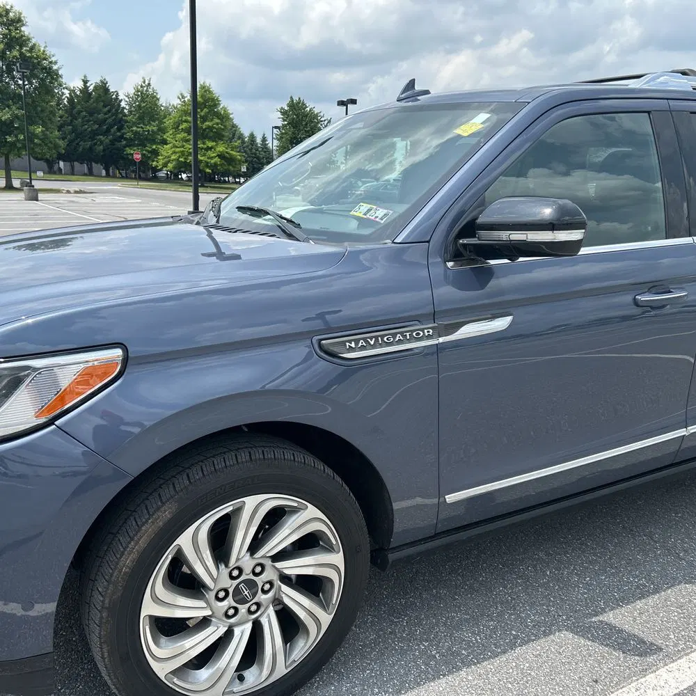 2023 Lincoln Navigator L Reserve